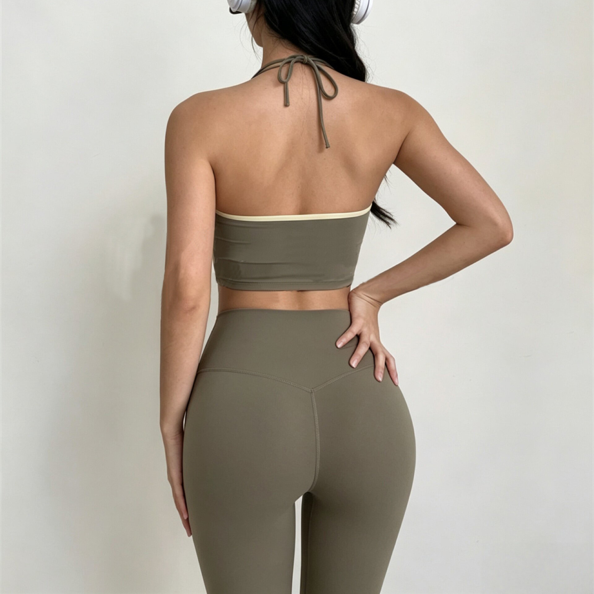행잉 홀터탑 여성 스포츠 브라 푸쉬업 피트니스 요가 브 - Bralette Triangle Set 리뷰 및 가격
