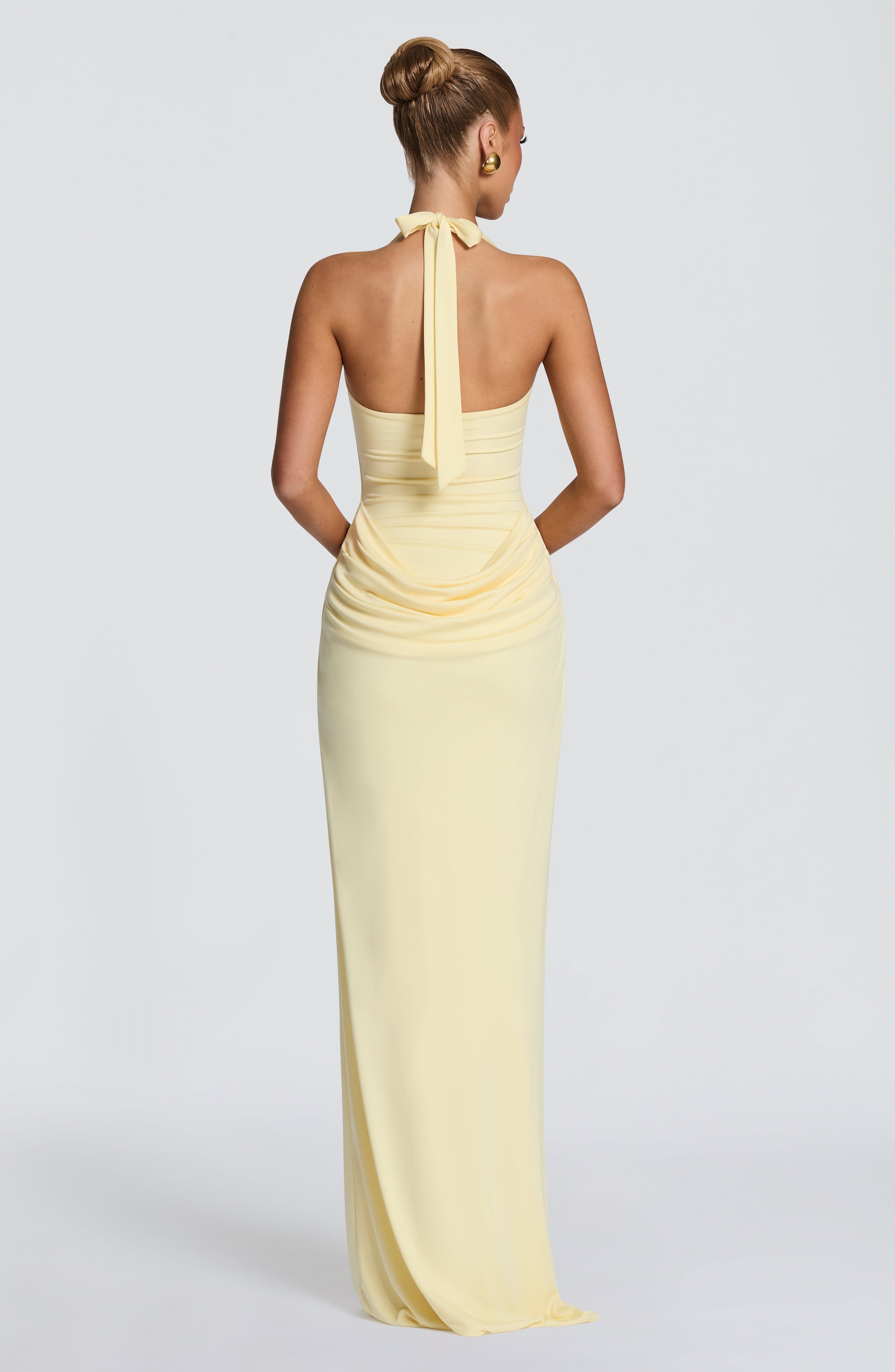 홀터 스퀘어넥 맥시 드레스 허리 드레이핑 루슈 바디콘  - Maxi Dress Halter 리뷰 및 가격